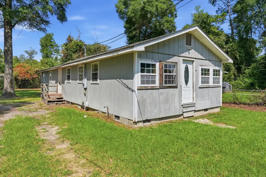 125 Lewis Street, Walterboro, SC 29488 - #2