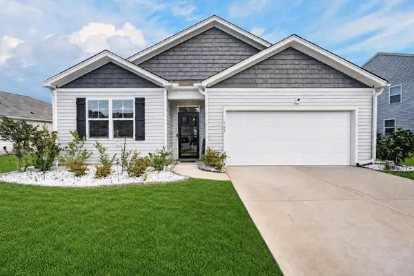 165 Oakwood Boulevard, Summerville, SC 29486