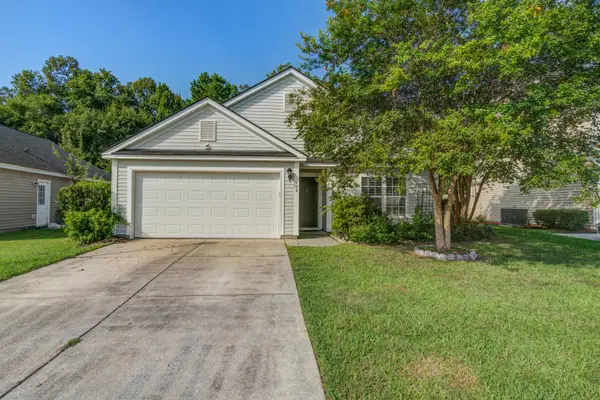 128 Wildberry Lane, Goose Creek, SC 29445