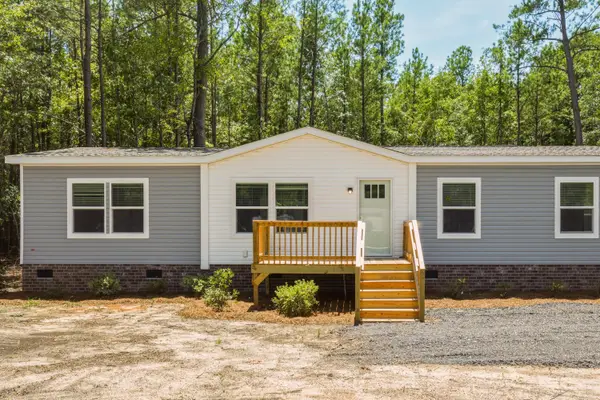 1370 Hudson Road, Summerton, SC 29148