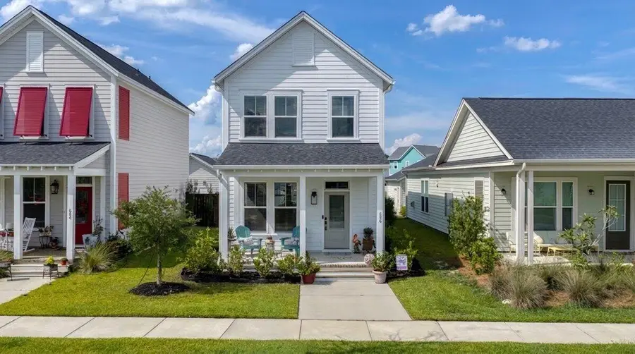 686 Blueway Avenue, Summerville, SC 29486 - #2