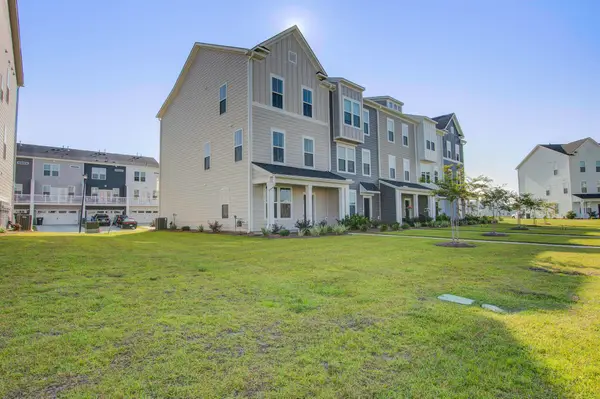 847 Recess Point Drive, Moncks Corner, SC 29461