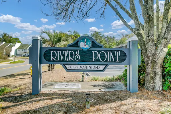 21 Rivers Point Row #Apt 3e, Charleston, SC 29412