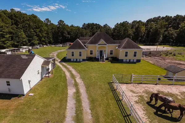 237 Braden Run Road, Holly Hill, SC 29059