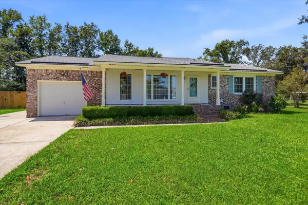 102 Belmont Court, Ladson, SC 29456