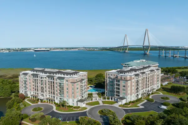 176 N Plaza Court #606, Mount Pleasant, SC 29464