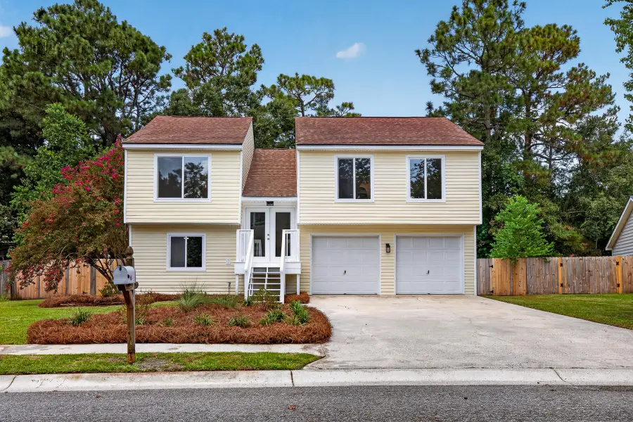 104 Foxfire Court, Summerville, SC 29486 - #3
