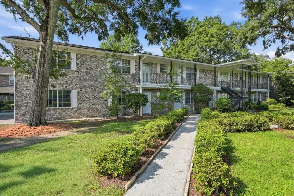 516 Arlington Drive #Apt B2, Charleston, SC 29414