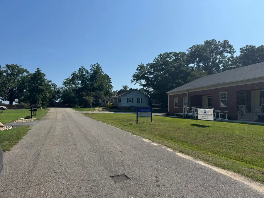 800 Mobley Street, Johnston, SC 29832 - #2