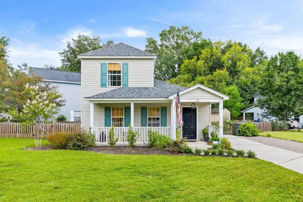 12 Palmetto Park Road, Charleston, SC 29407