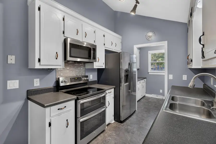 295 Forest Circle, Summerville, SC 29483 - #3