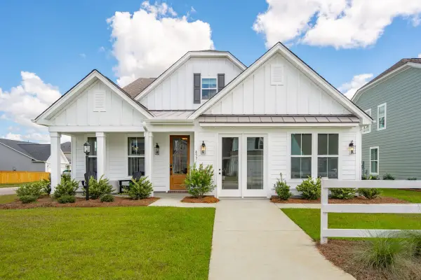 4 Tuggle Lane Drive, Ridgeville, SC 29472