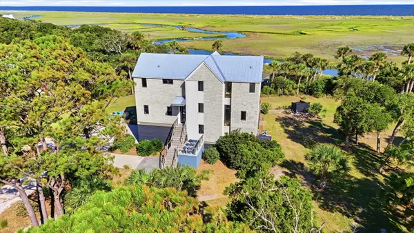 618 Flowers Drive, Edisto Island, SC 29438