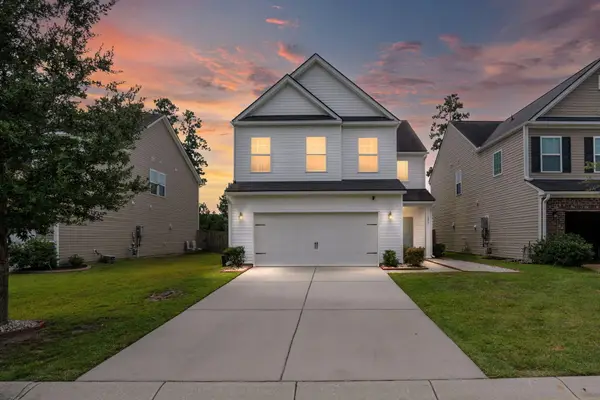 656 Redbud Lane, Summerville, SC 29486