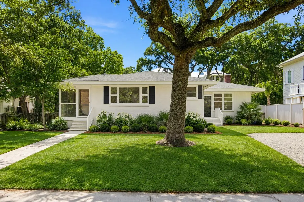 8 William Street, Mount Pleasant, SC 29464 - #1