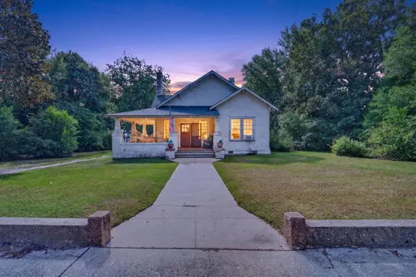 645 Hampton Street, Elloree, SC 29047