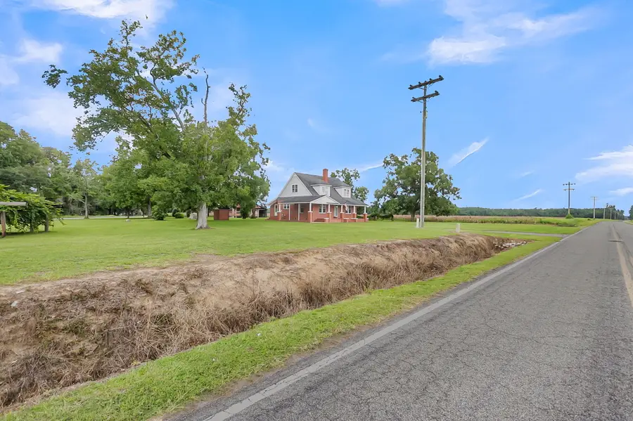 21 Broad Swamp Road, Kingstree, SC 29556 - #2