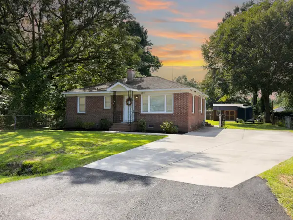 303 Mary Scott Drive, Goose Creek, SC 29445