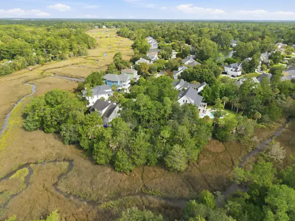 1600 Sewee Fort Road, Mount Pleasant, SC 29466