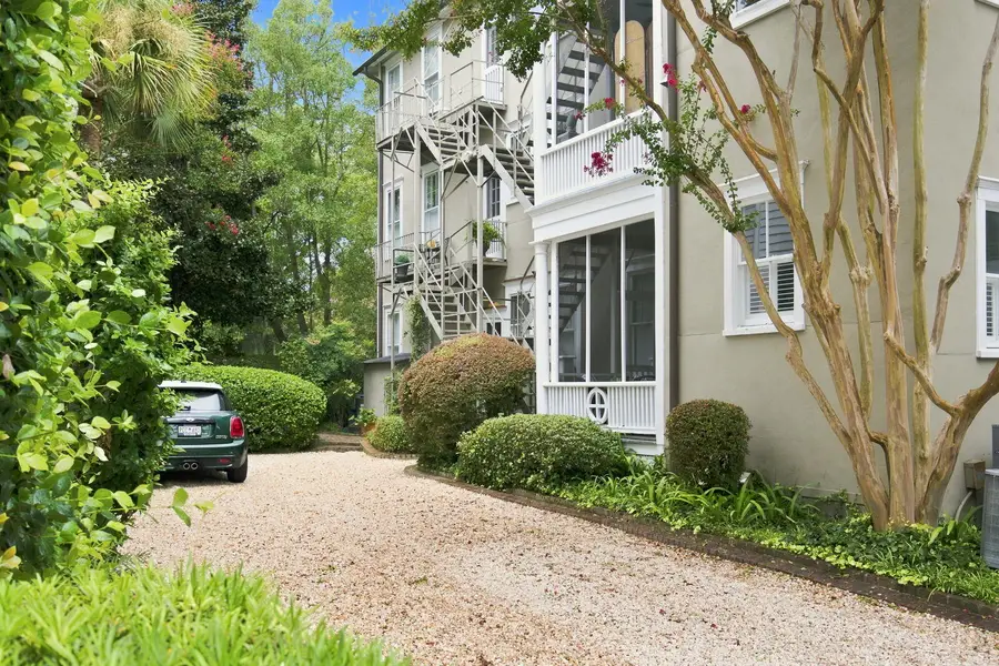 139 Tradd Street #Apt 1, Charleston, SC 29401 - #3