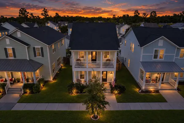 210 W Respite Lane, Summerville, SC 29483