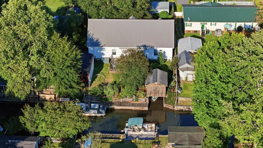 116 Sparrow Street, Bonneau, SC 29431 - #2