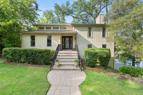 2205 Quail Hollow Court, West Columbia, SC 29169