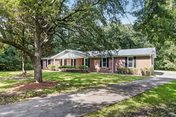 1070 Pine Street, Hanahan, SC 29410