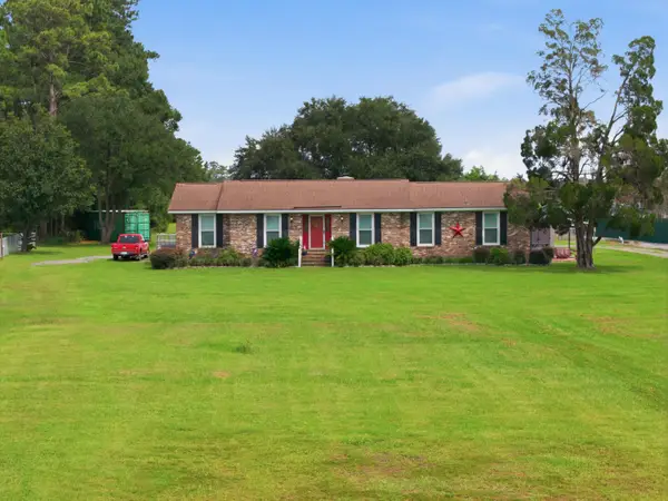 1922 S Live Oak Drive, Moncks Corner, SC 29461