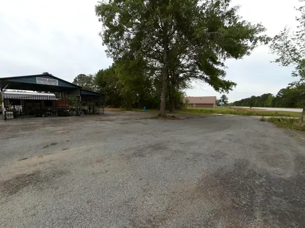 3268 N U.s. Highway 52, Saint Stephen, SC 29479