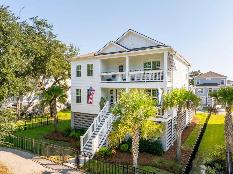 1534 N Lakeshore Drive, Mount Pleasant, SC 29466 - #2