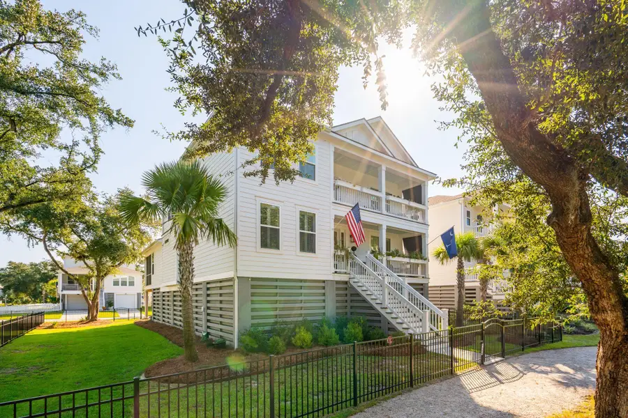 1534 N Lakeshore Drive, Mount Pleasant, SC 29466 - #3
