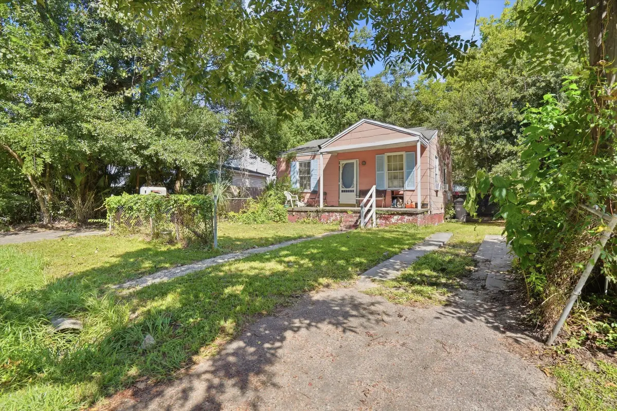 2906 Alabama Drive, North Charleston, SC 29405 - #1
