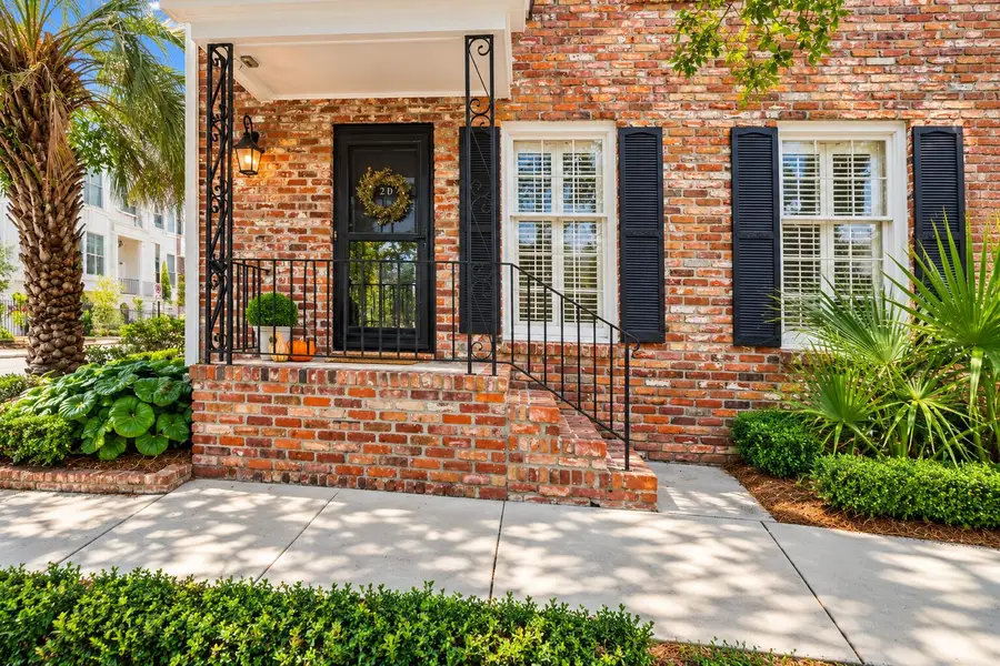 2 Gadsden Street #D, Charleston, SC 29401 - #3