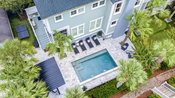 557 Galera Lane, Mount Pleasant, SC 29464