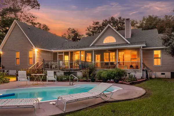 1837 Leadenwah Drive, Wadmalaw Island, SC 29487