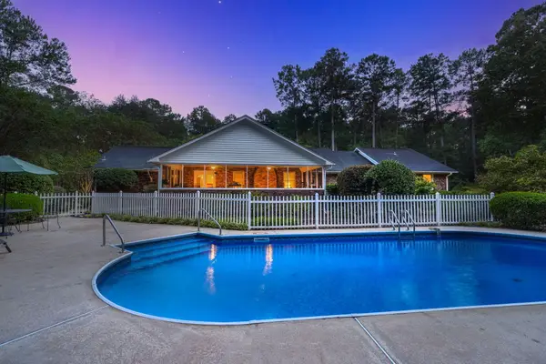 102 Caveson Drive, Summerville, SC 29483