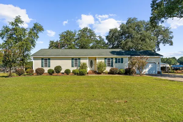 1599 Waters Edge Drive, Summerton, SC 29148