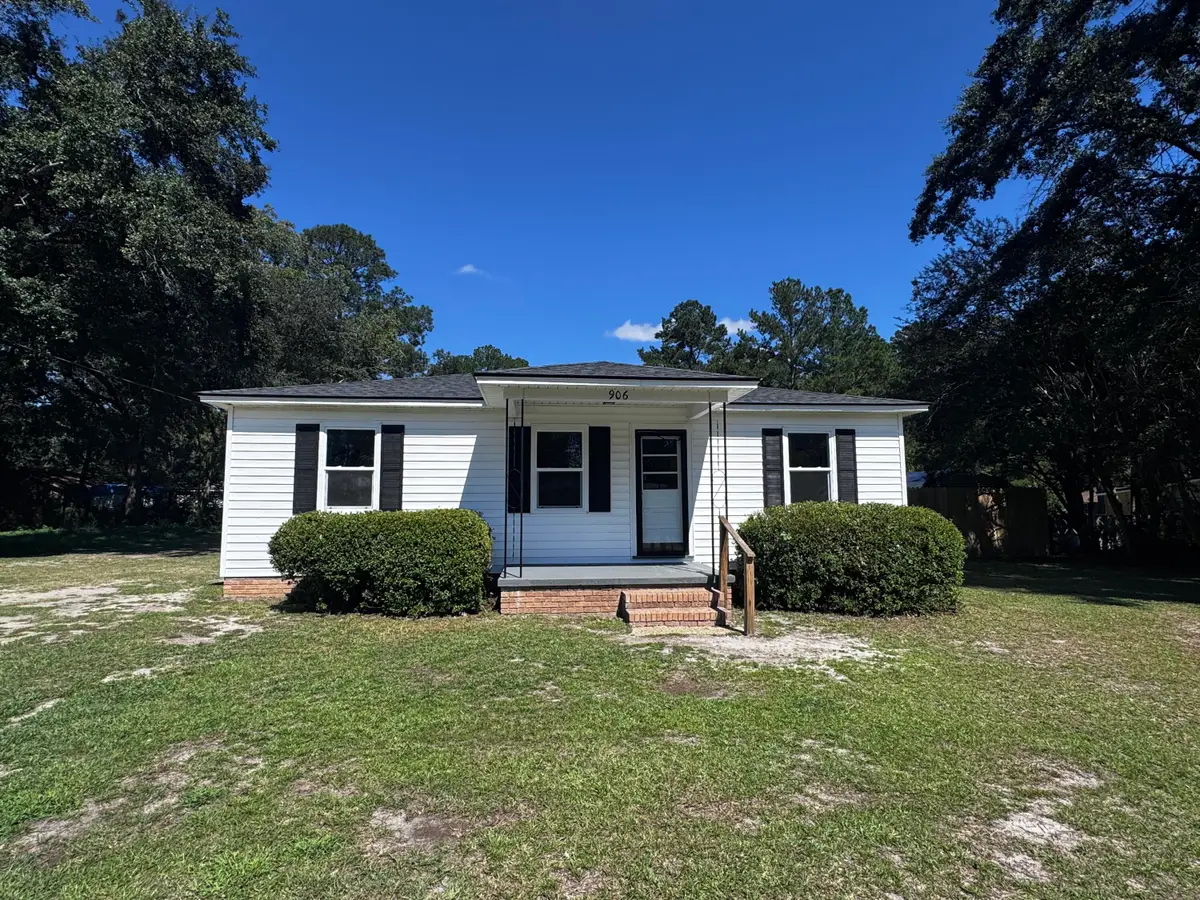 906 Poplar Street, Walterboro, SC 29488 - #1