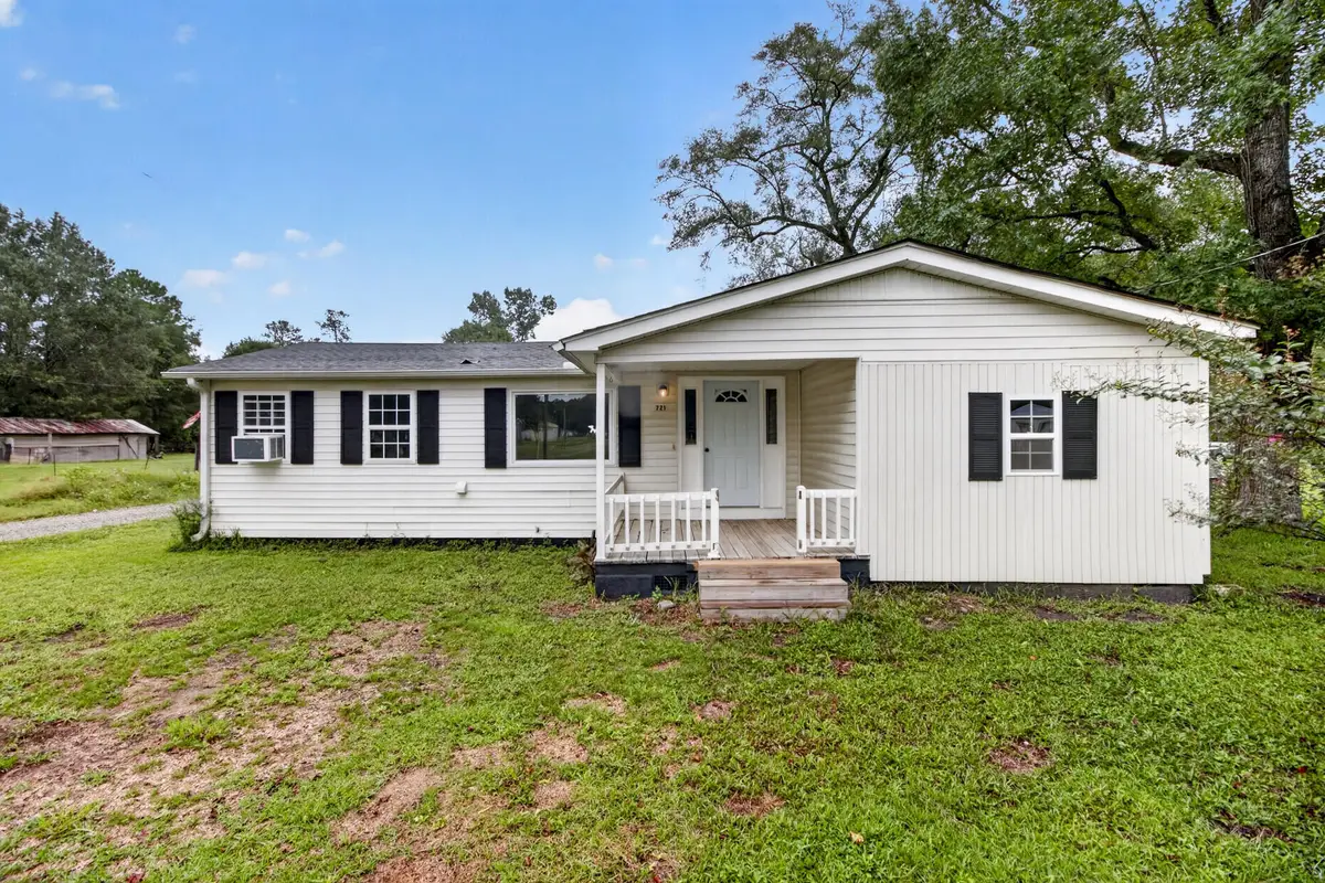 721 Litchfield Lane, Bonneau, SC 29431 - #1