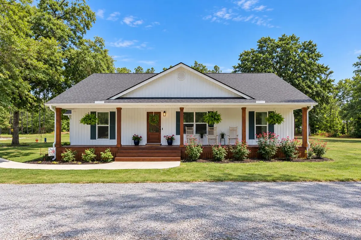136 Thirteen Way, Cross, SC 29436 - #1