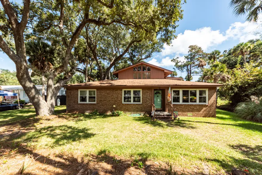 18 24th Avenue, Isle Of Palms, SC 29451 - #3