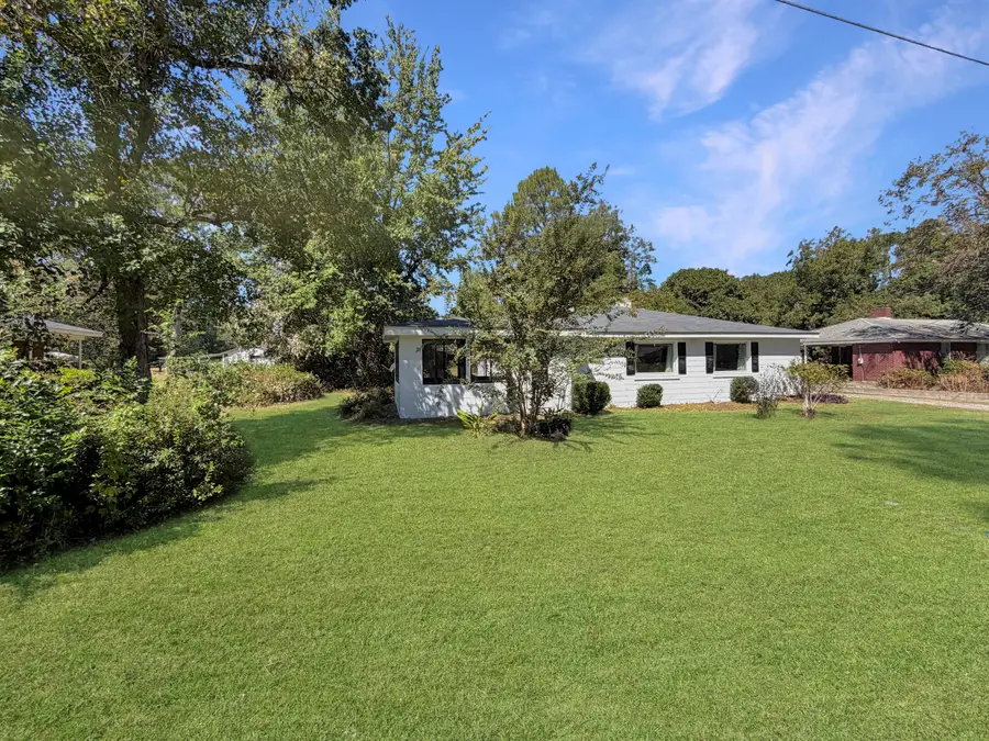703 Ridge Street, Saint George, SC 29477 - #2