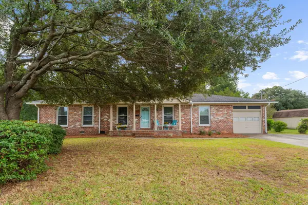 1251 Greenfield Place, Hanahan, SC 29410
