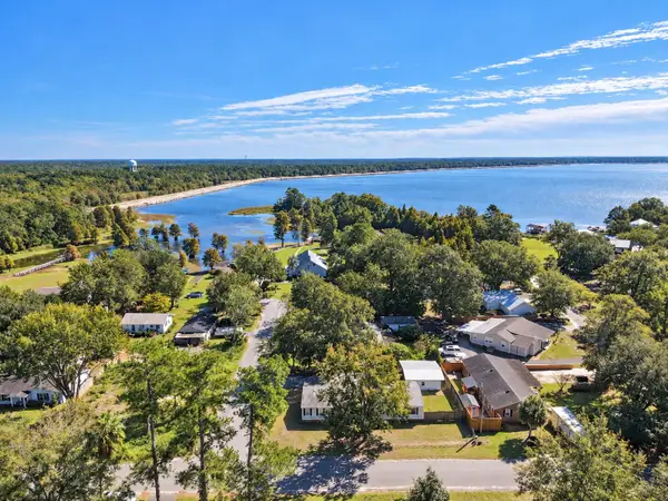 401 Dubois Street, Bonneau, SC 29431