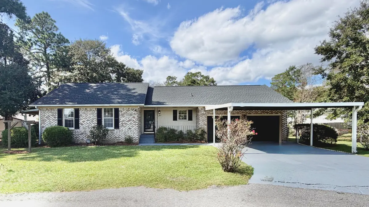 104 Stuart Court, Summerville, SC 29486 - #1