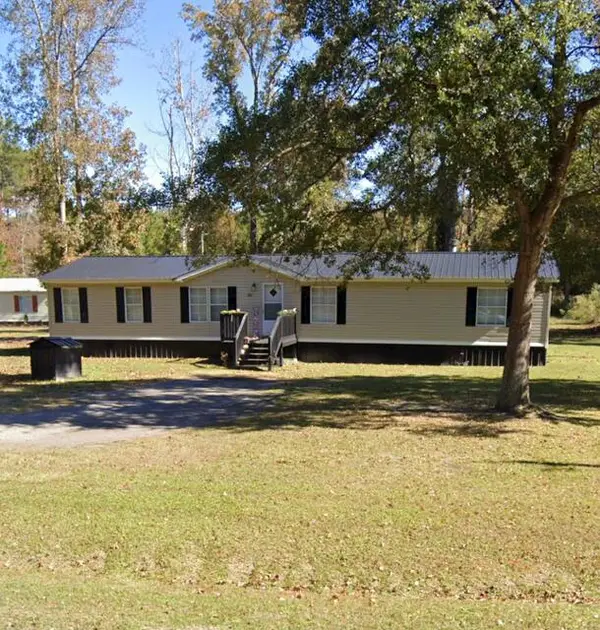 1106 Gaddist, Ridgeville, SC 29472