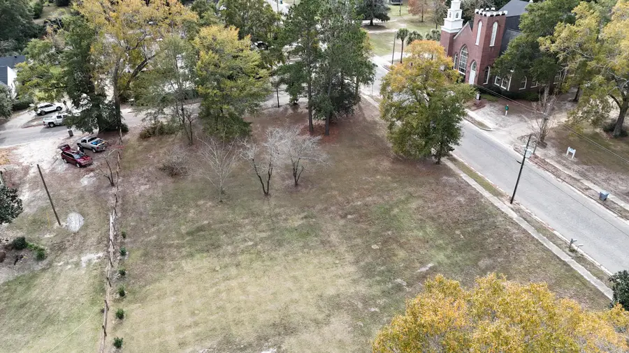 15 S Cantey Street, Summerton, SC 29148 - #2