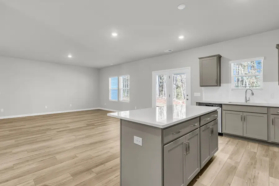 409 O'leary Circle, Summerville, SC 29483 - #3