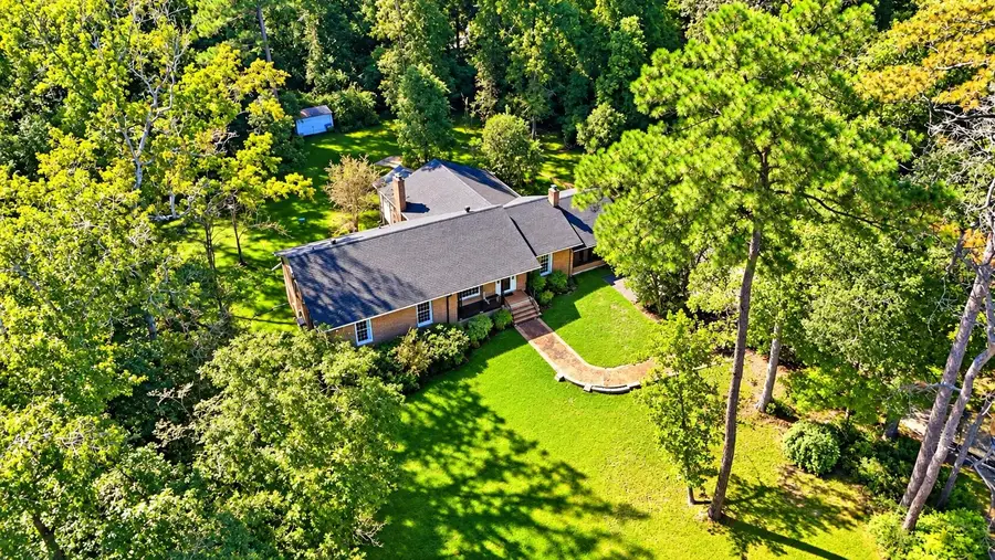208 E Carolina Avenue, Summerville, SC 29483 - #2